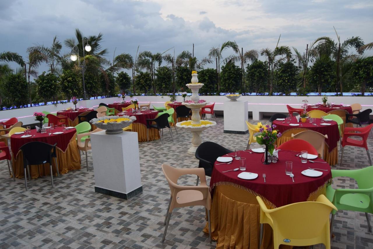 Thiviyam Airport Hotel Chennai Exteriör bild