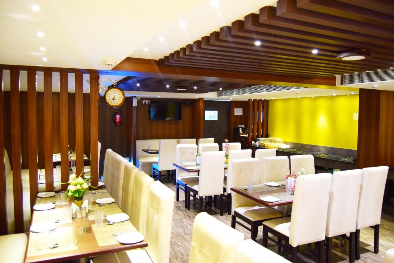 Thiviyam Airport Hotel Chennai Exteriör bild