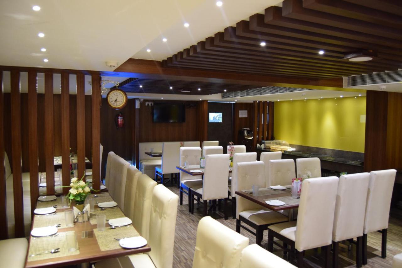 Thiviyam Airport Hotel Chennai Exteriör bild